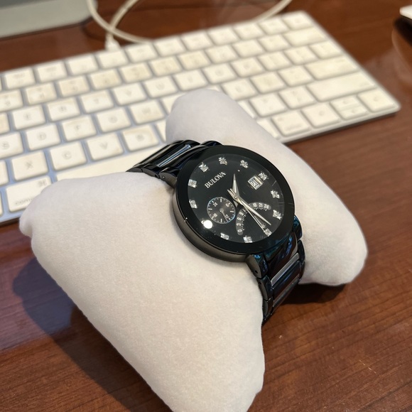 Bulova Diamond-Accent 98D109 Wrist Watch for Men - Picture 3 of 7